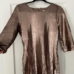 BB Dakota Rose gold sequin Dress szM